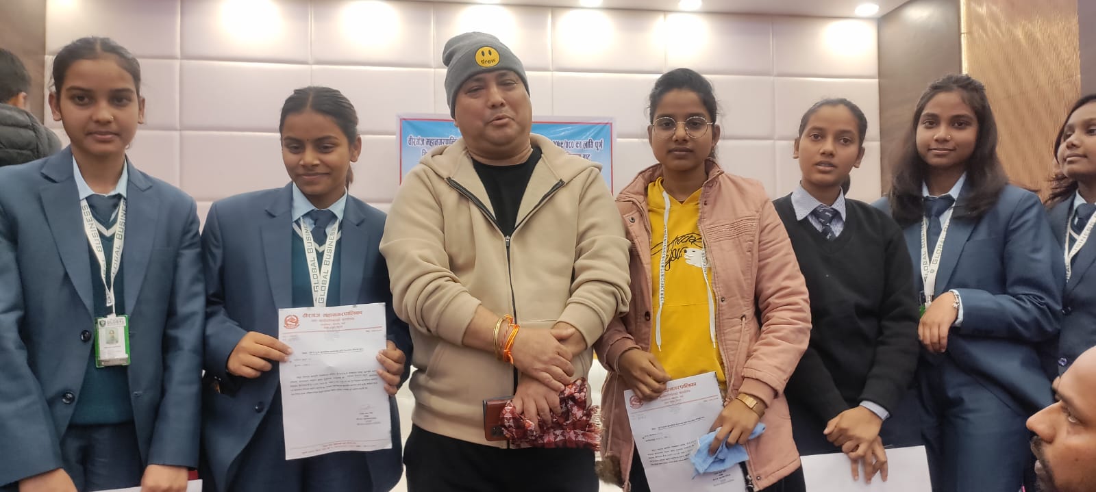 कसैको सिफारिस र भनसुनमा होइन उत्कृष्ट अंक ल्याउने विद्यार्थीलाई छात्रवृत्ति : नगरप्रमुख सिंह 